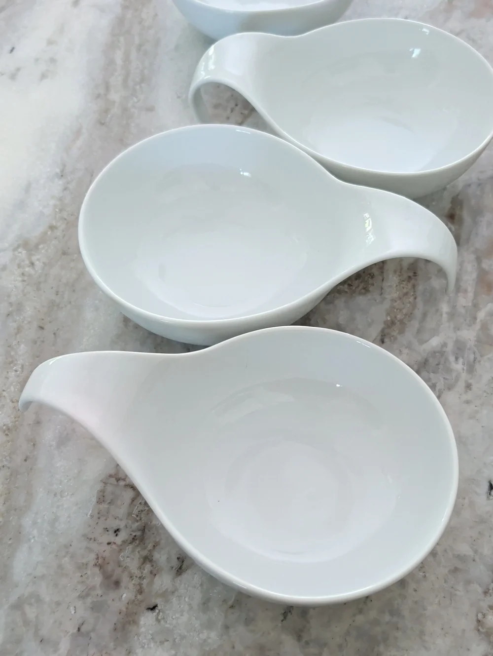Pottery Barn Great White Lugged Swoop Handled Bowls